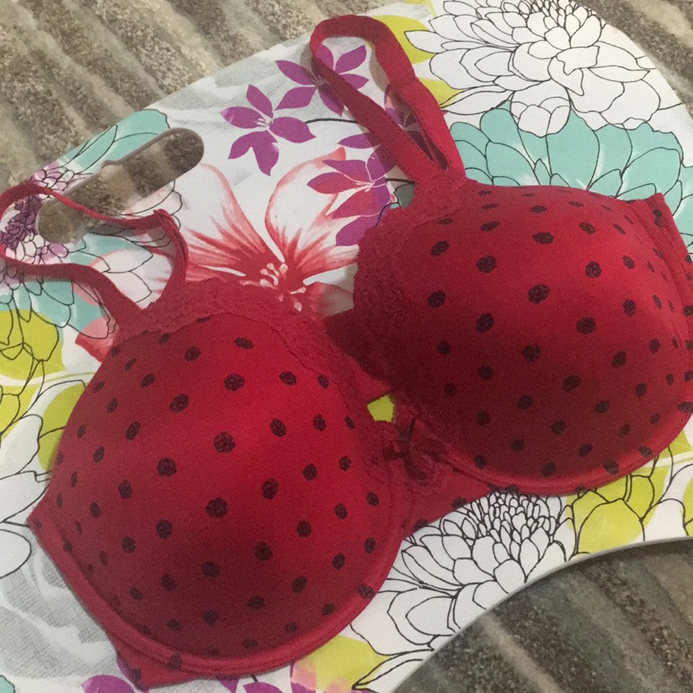 Brand NWOT Maidenform Bra
